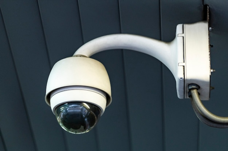 Home Security Cameras: Smarter Buying Guide