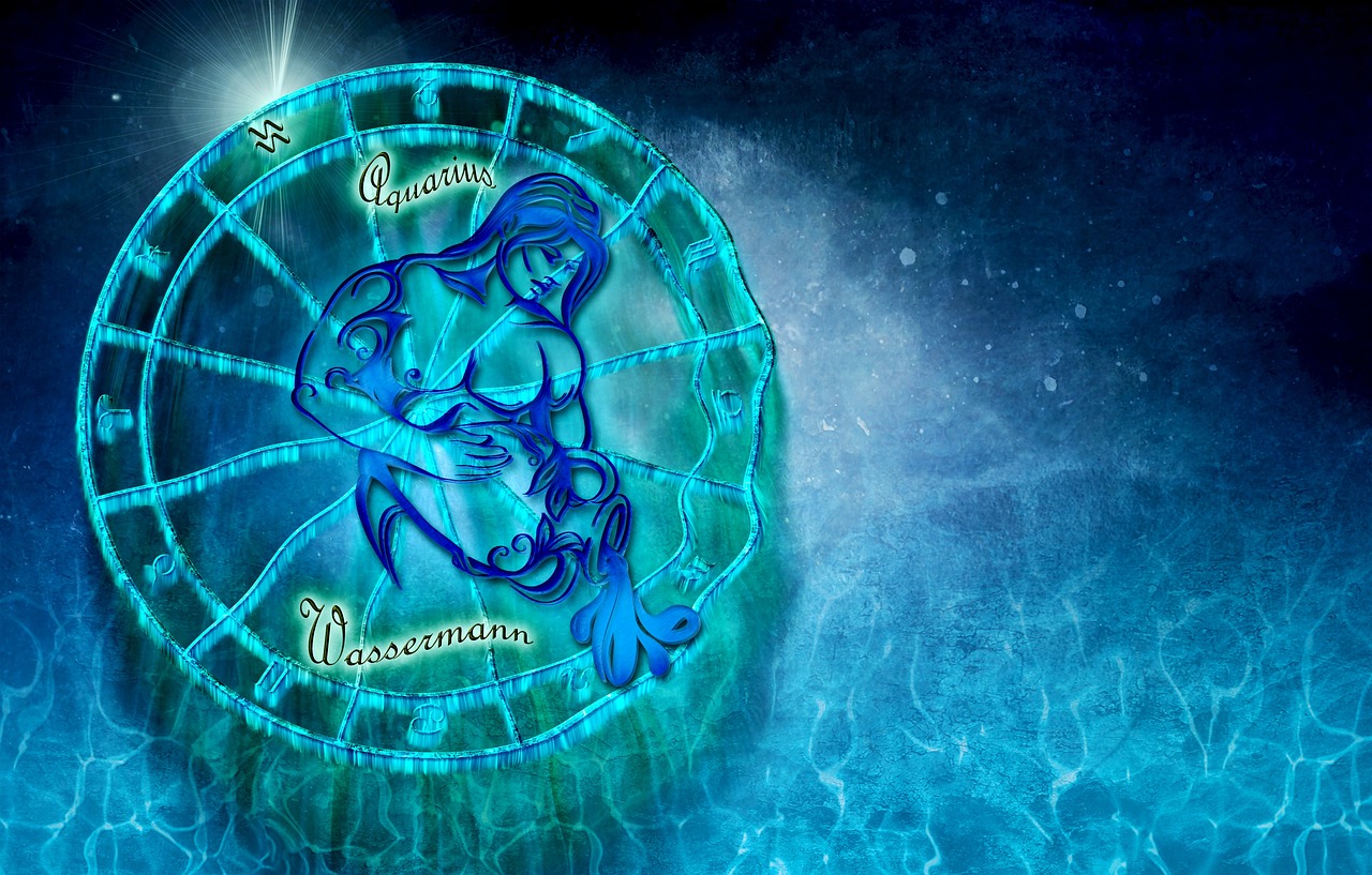 Aquarius Zodiac Sign: Independence and Imagination