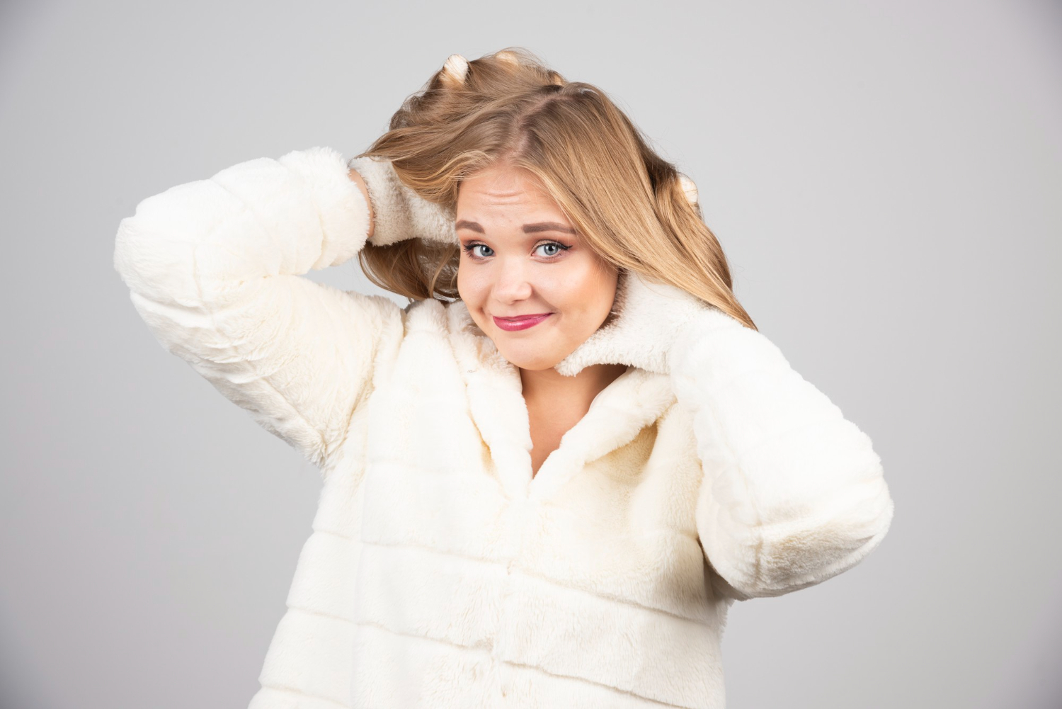 Winter Hair Loss: Why Your Hair Sheds More in Cold Weather