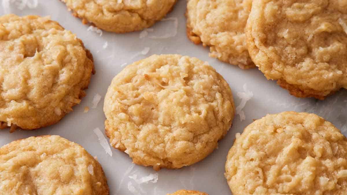 Irresistible Coconut Cookies (Crisp Edges, Chewy Center)