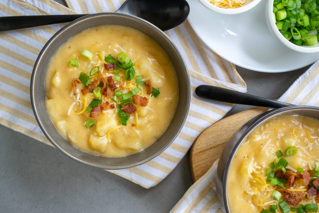 Irresistible Creamy Cheese Soup
