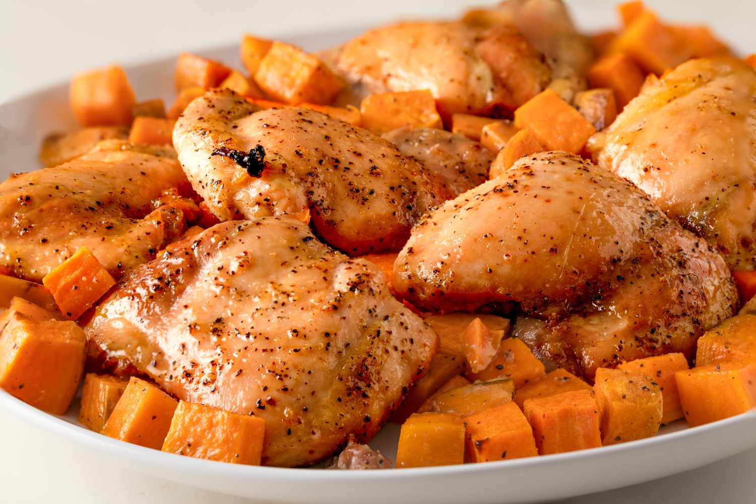 Irresistible Spicy Chicken and Sweet Potatoes (One-Pan Skillet)