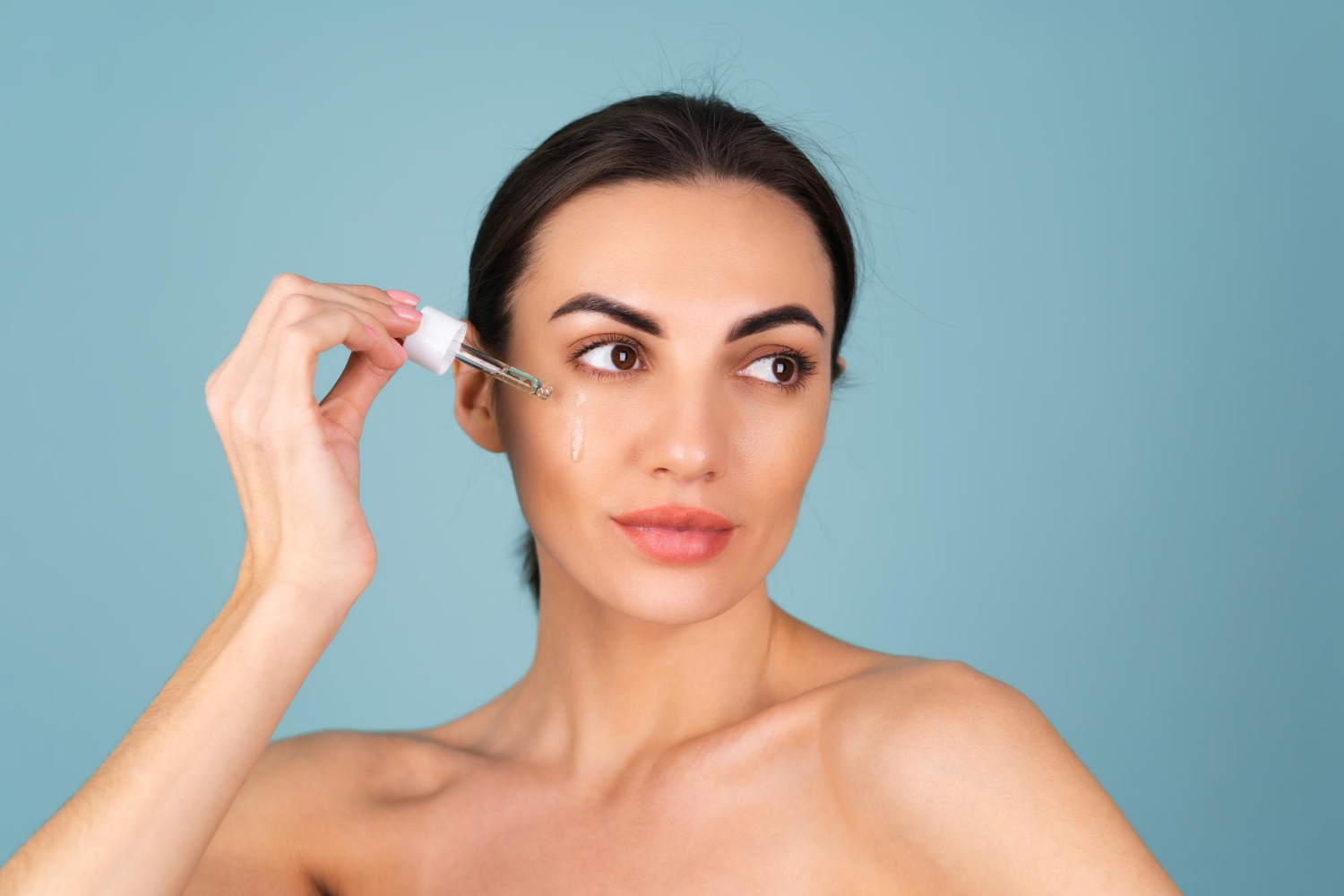 Best Natural Oils for Under Eyes Care