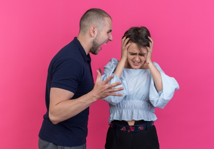 Bullying Husband: Signs You Should Not Ignore and How to Respond